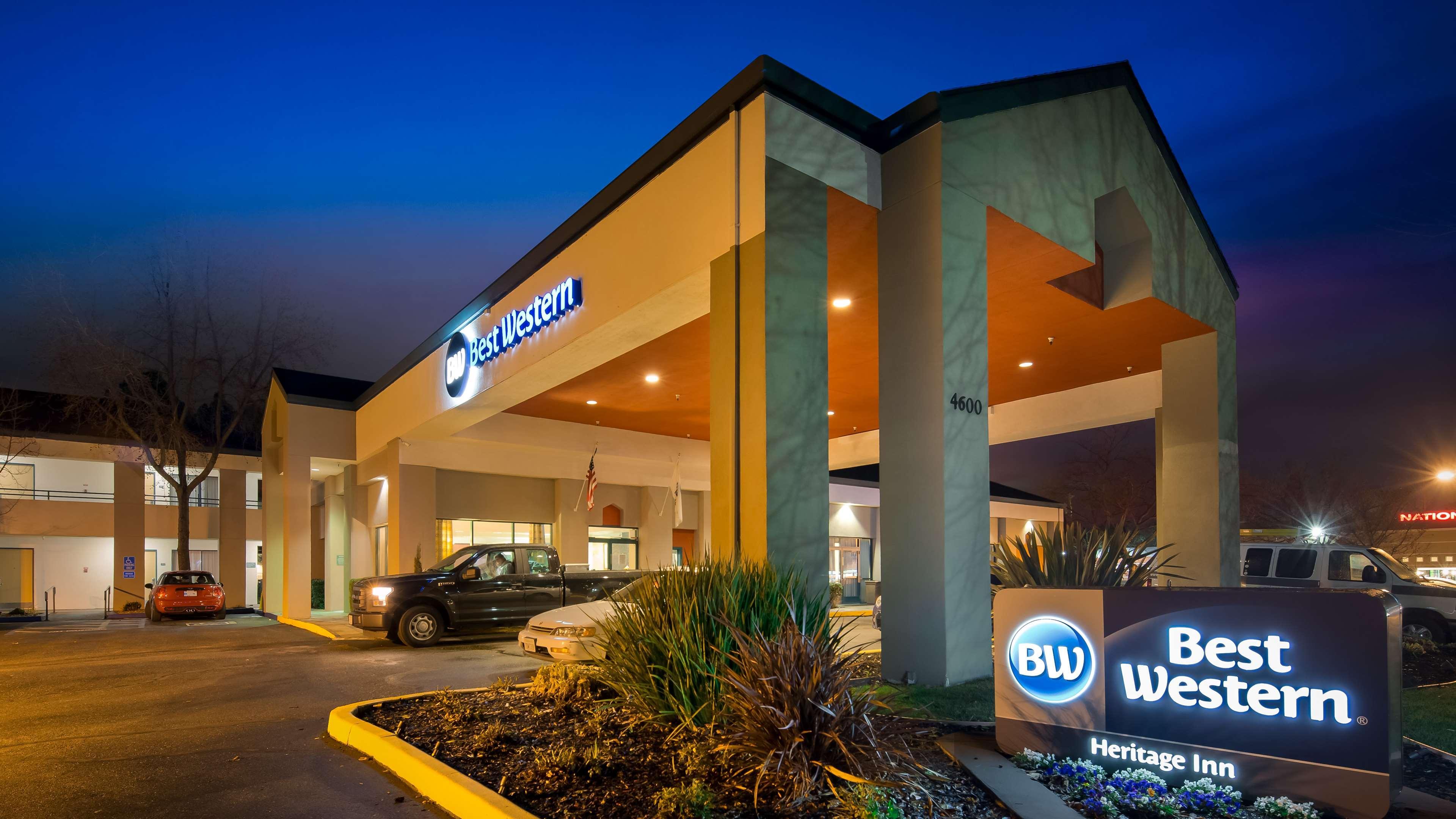 Best Western Heritage Inn Конкорд Екстериор снимка