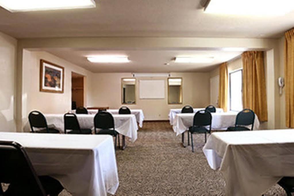 Best Western Heritage Inn Конкорд Екстериор снимка